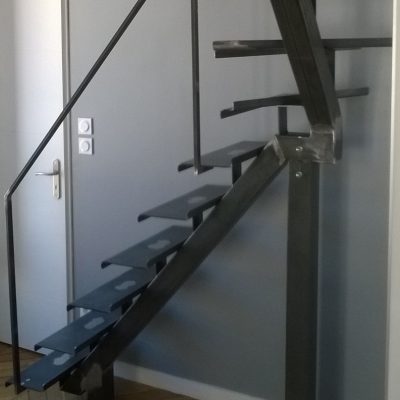 Escalier - Tout métallique